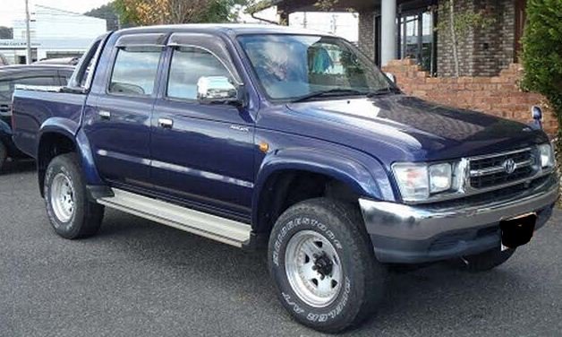 Used toyota hilux double cab for sale in kenya