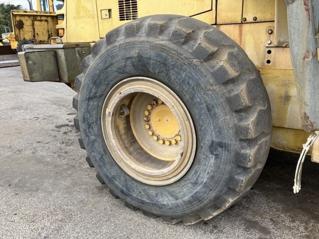 1994 Wheel Loader KOMATSU WA350-3 - Image 11