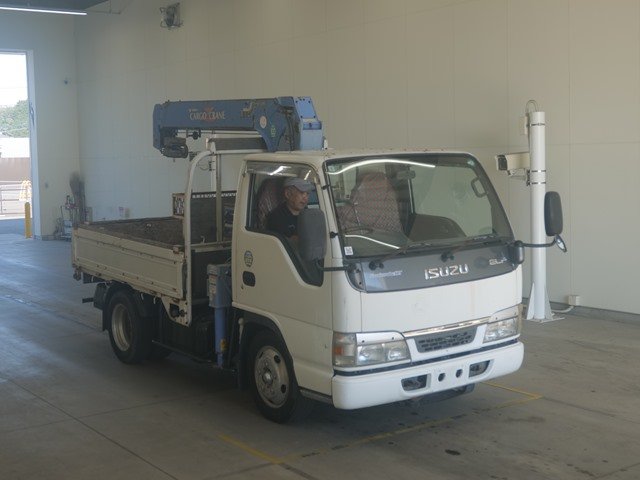 2004 Crane Truck Isuzu Elf KR-NKR81EA - Image 2