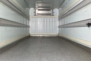 2016 Freezer Refrigerator Truck Mitsubishi Fuso Canter TKG-FEB90