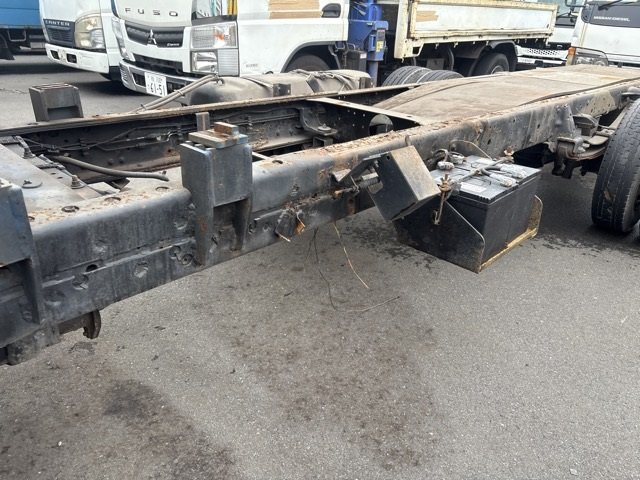 1999 Chassis Truck Isuzu Elf KK-NPR71PR - Image 13