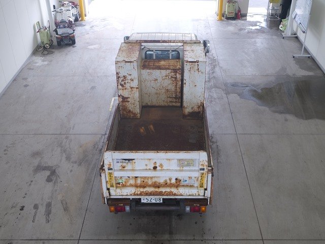 2011 Flat Body Truck Isuzu Elf SKG-NKR85A - Image 5