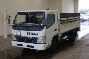 2004 Flat Body Truck Mitsubishi Fuso Canter KK-FE82EE