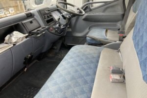 2004 Flat Body Truck Mitsubishi Fuso Canter KK-FE82EE