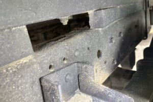2004 Flat Body Truck Mitsubishi Fuso Canter KK-FE82EE
