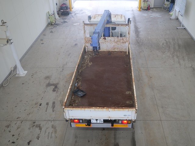 2010 Crane Truck Isuzu Elf BKG-NKR85R - Image 5