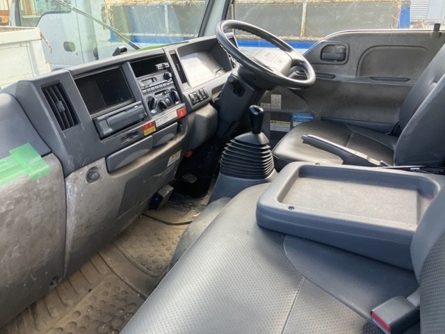 2010 Crane Truck Isuzu Elf BKG-NKR85R - Image 7