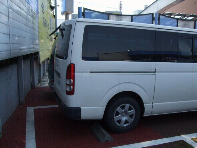 TOYOTA REGIUS CBA-TRH200V 2005 - Image 1