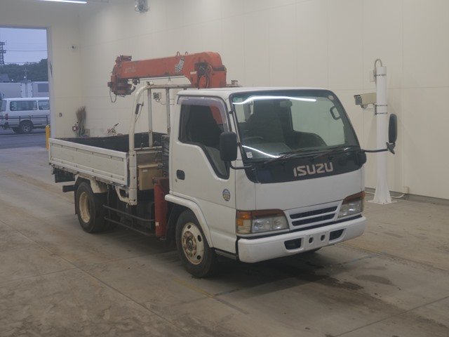 1996 Crane Truck Isuzu Elf KC-NKR71GN - Image 2