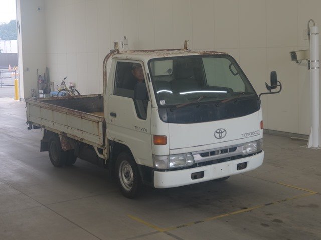 1995 Flat Body Truck Toyota Toyoace KC-LY211 - Image 2
