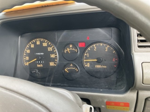 1996 Crane Truck Isuzu Elf KC-NKR66E - Image 9