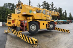2004 Rough Terrain Crane TADANO TR350M-3