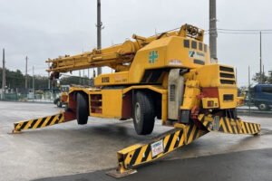 2004 Rough Terrain Crane TADANO TR350M-3