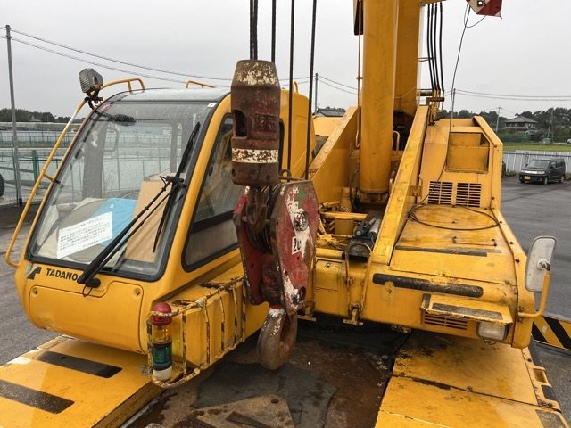 2004 Rough Terrain Crane TADANO TR350M-3 - Image 12