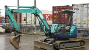 1999 IHI EXCAVATOR 40NX
