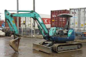 1999 IHI EXCAVATOR 40NX