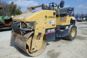 2007 CAT Road Roller CB-335E