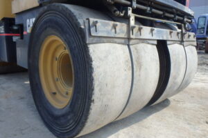 2007 CAT Road Roller CB-335E