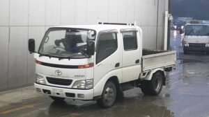 1999 Toyota DYNA Double Cab Truck XZU307 2 Ton