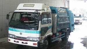 1999 Nissan UD Garbage Truck MK211EH 1.65 Ton