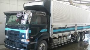 2003 Nissan BIGTHUMB Wing Box Truck CD48L 12.7 Ton