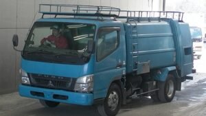 2002 Mitsubishi CANTER Garbage Truck FE83ECY 3.4 Ton