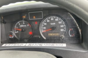 2010 UD Nissan Atlas BKG-AMR85AN
