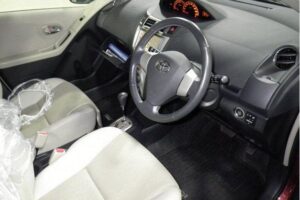2006 Toyota Vitz KSP90