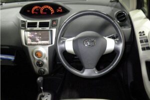 2006 Toyota Vitz KSP90