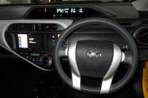 2014 Toyota Aqua NHP10 S