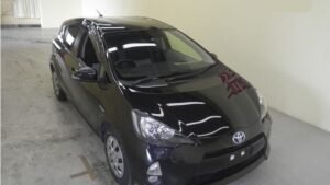 2012 Toyota Aqua NHP10 S