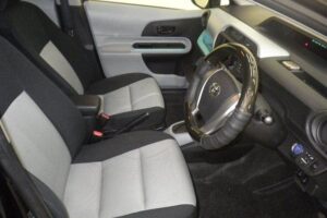 2012 Toyota Aqua NHP10 S
