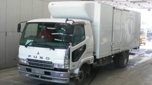 2002 Mitsubishi FIGHTER Freezer Box Truck FK61FKZ 6.2 Ton