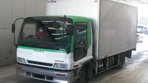 2002 Isuzu FORWARD Box Truck FRD35H4S 3.75 Ton