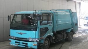 1994 Nissan CONDOR Garbage Truck MK210EN 2.5 Ton