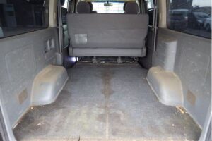 2008 Toyota Hiace van KDH201V GL - Image 12