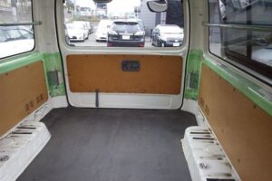 2008 Toyota Hiace Van TRH200V DX - Image 12