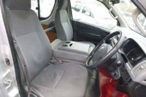 2008 Toyota Hiace Van TRH200V DX - Image 4