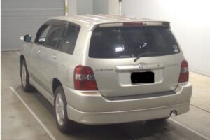 2004 Toyota KLUGER ACU25W S - Image 1