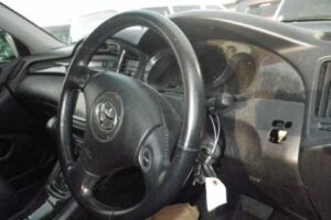 2004 Toyota KLUGER ACU25W S - Image 4