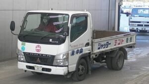2003 Mitsubishi CANTER Flat Body Truck FB70ABX 1.75 Ton