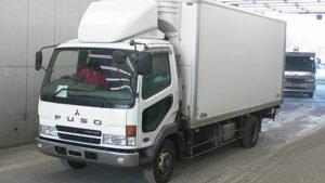 2000 Mitsubishi FIGHTER Freezer Box Truck FK71HH PG 3 Ton