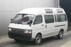 1999 Toyota HIACE Van LH186B