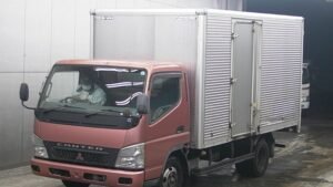 2003 Mitsubishi CANTER Box Truck FE82EEV 3 Ton