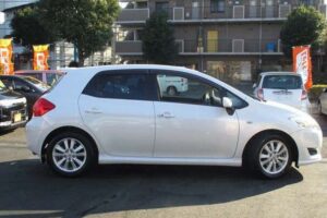 2007 Toyota Auris ZRE152H 180G