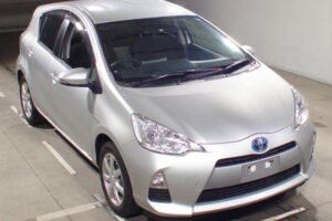 2014 Toyota Aqua NHP10 S