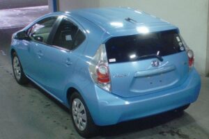 2012 Toyota Aqua NHP10 S