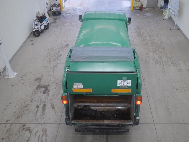 2006 Garbage Truck Mitsubishi Fuso Canter PA-FE83DC - Image 5