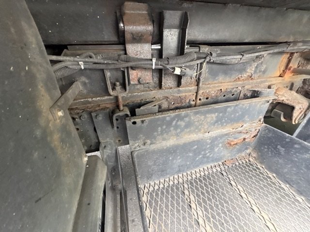 2006 Garbage Truck Mitsubishi Fuso Canter PA-FE83DC - Image 14