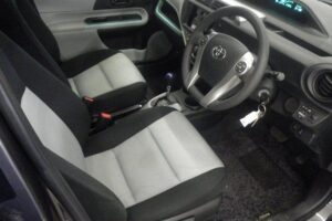 2013 Toyota Aqua NHP10 S